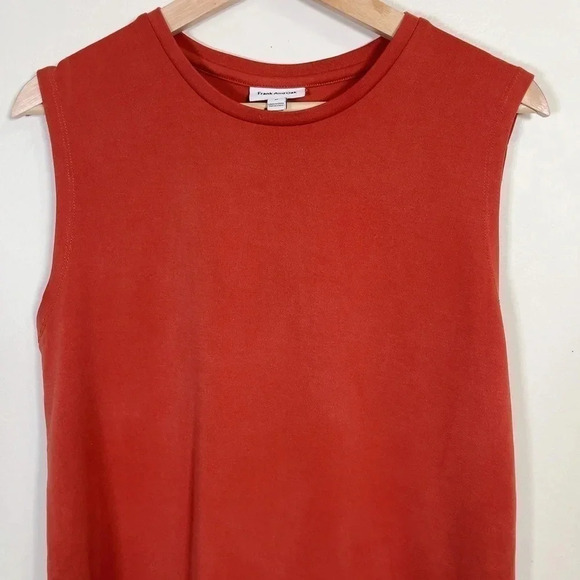 FRANK AND OAK| ESSENTIAL TANK TOP IN BRICK COLOR - Picture 3 of 10